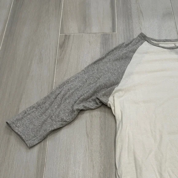 Rag & Bone Men’s Large Gray and Cream Baseball Style 3/4 Sleeve Tee - Picture 4 of 11